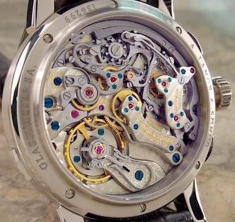 lange_mouv.jpg (67604 octets)